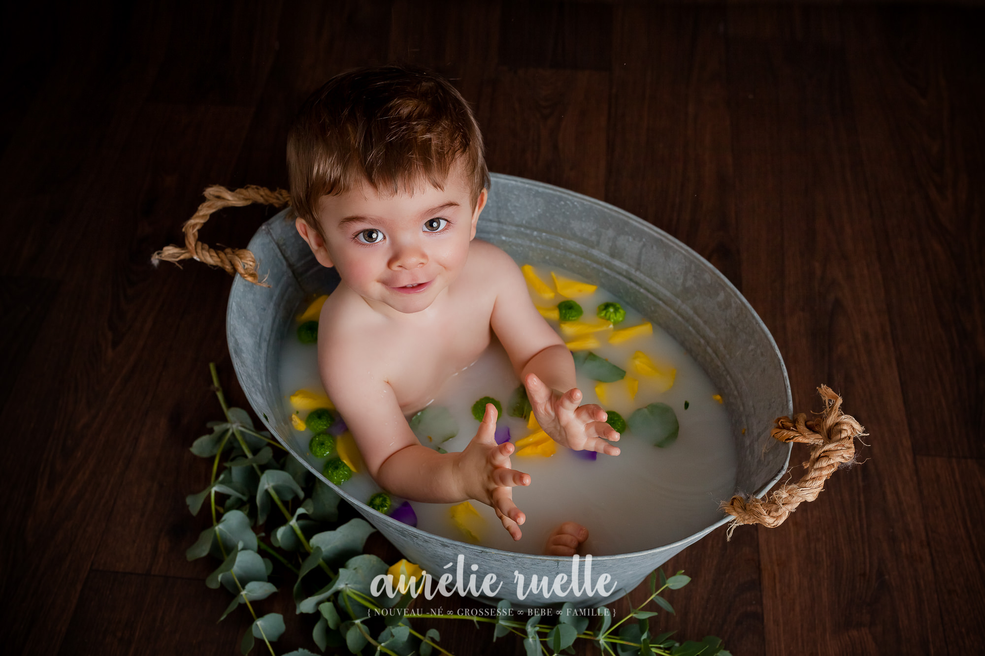 Une Seance Photo Bain De Lait En Studio A Caen Par Aurelie Ruelle